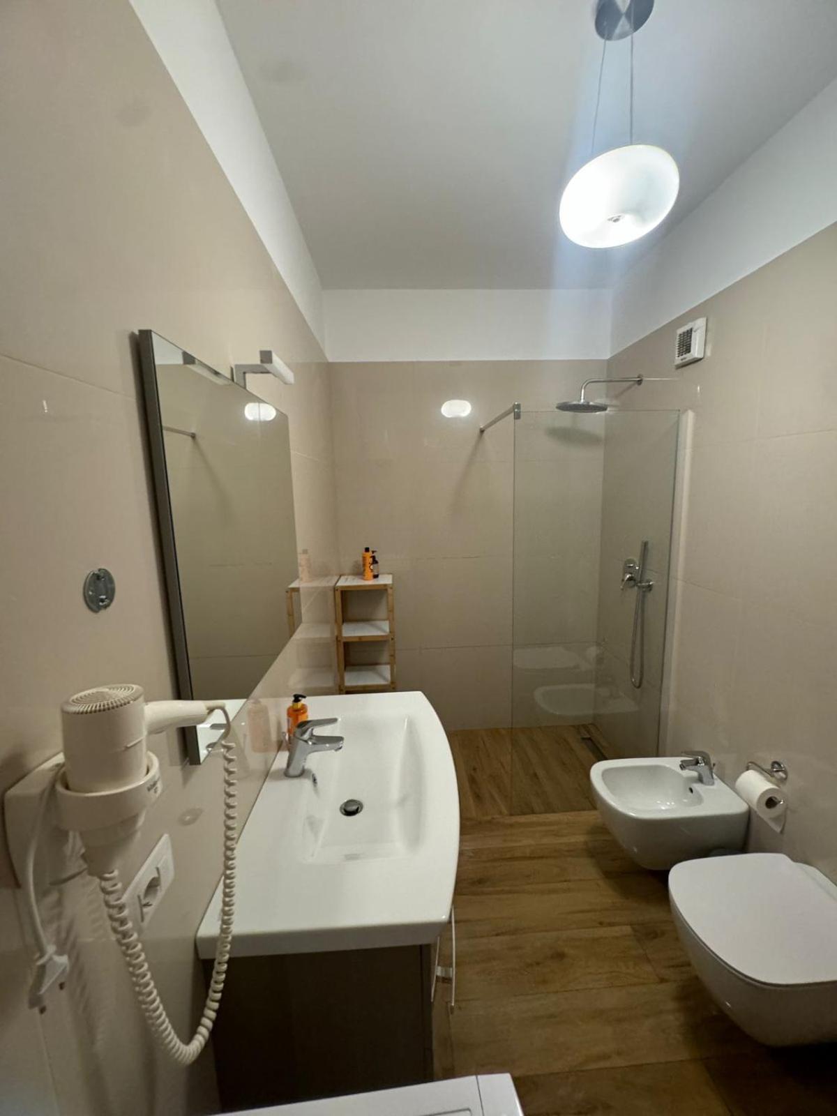 City Rest 21 Tirana Kültér fotó